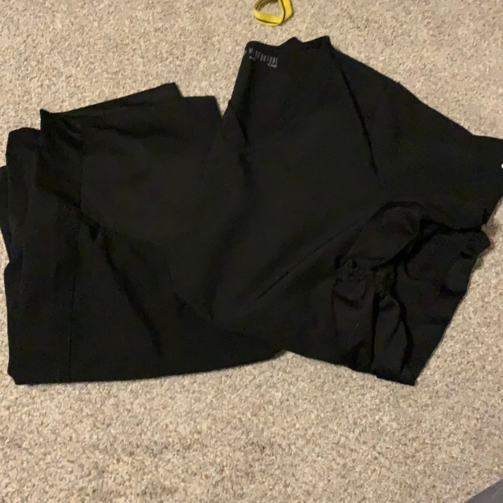 Med Couture scrub set size small